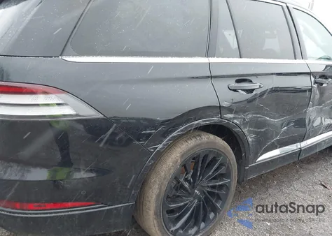 2021 Lincoln Aviator Reserve z USA, uszkodzony, nr VIN 5LM5J7XC3MGL10953